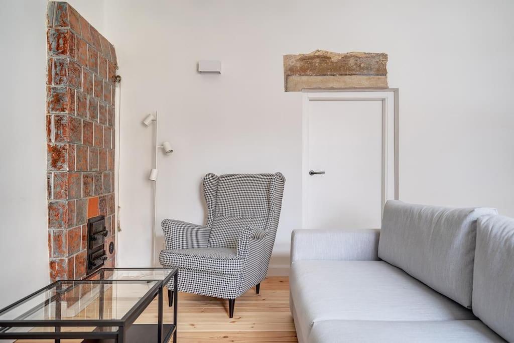 Spacious 2-bedroom Flat In Old Town By Urban Rent Huoneisto Vilna